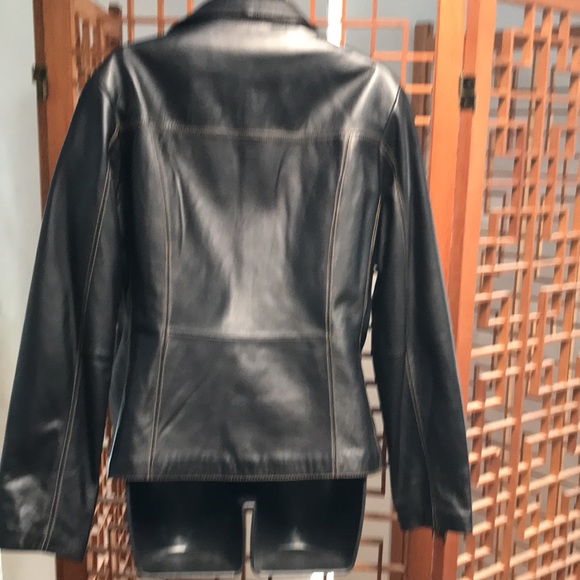 Stylish soft black leather jacket size Large - Picture 5 of 7